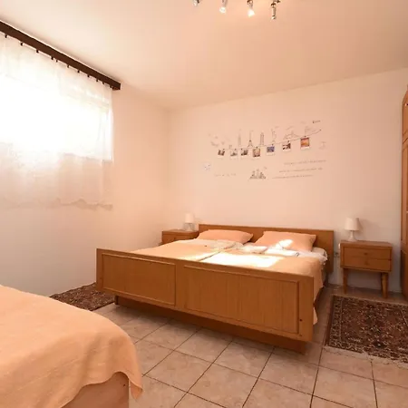 Apartment Fuer 6 Personen Ca 70 Qm In Pula, Istrien Istrische Riviera Pula
